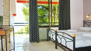 Lions2 Studios And Apartments Askeli Экстерьер фото
